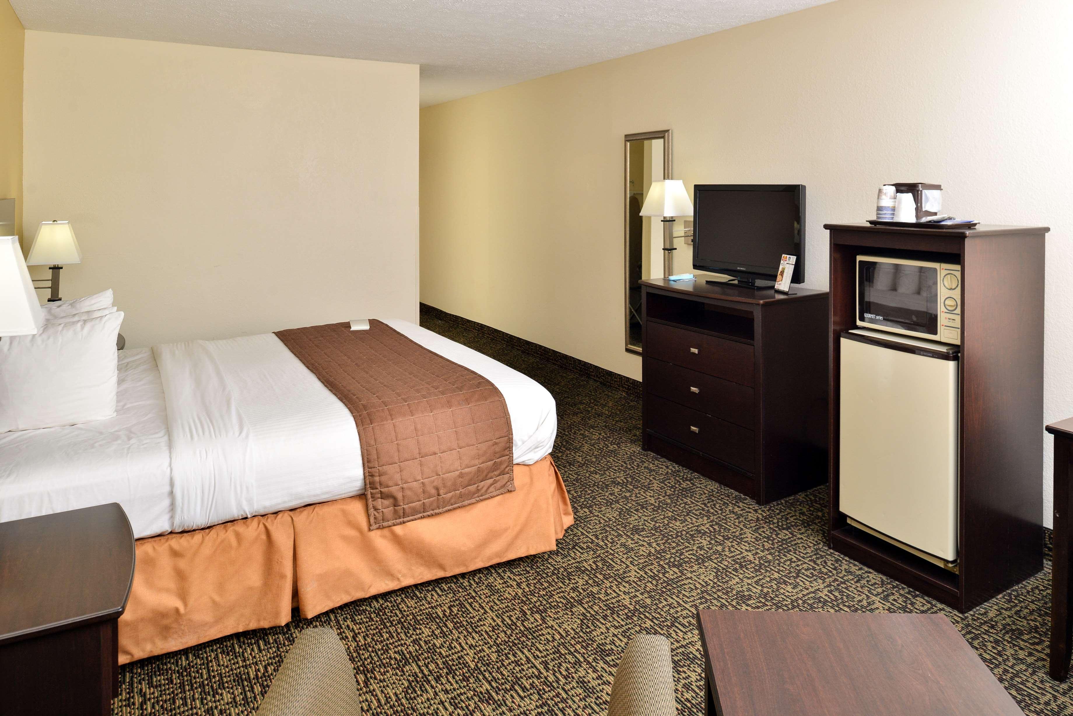 Best Western Елирия Екстериор снимка