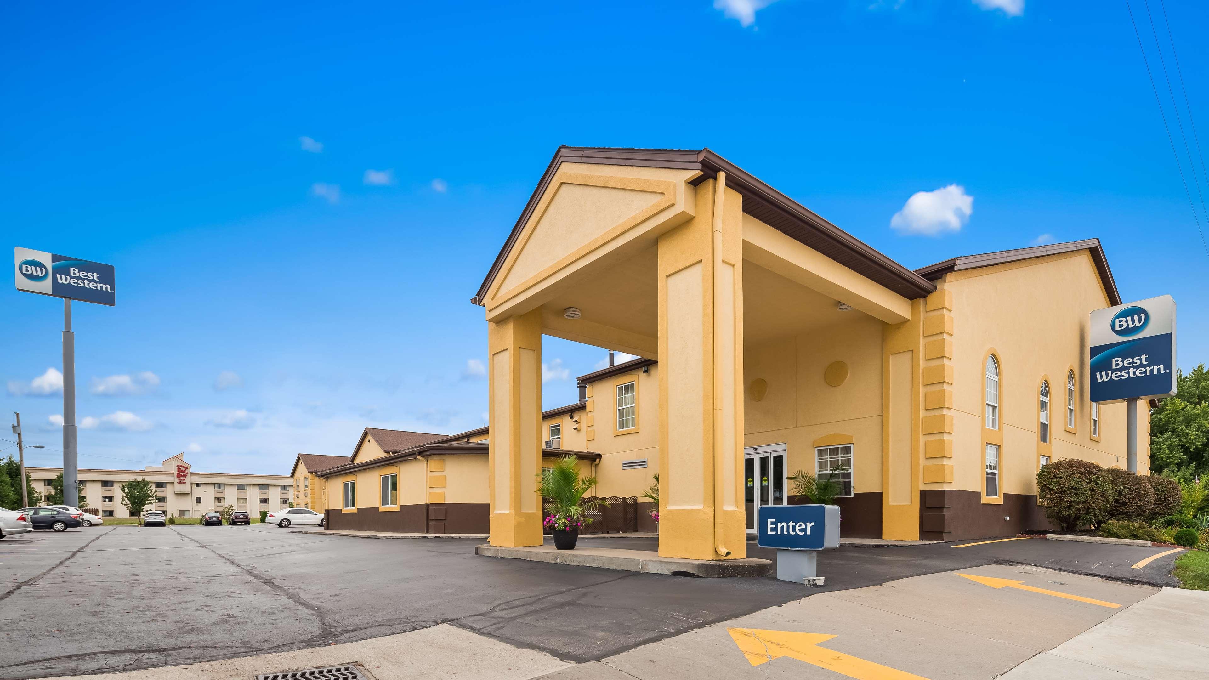 Best Western Елирия Екстериор снимка