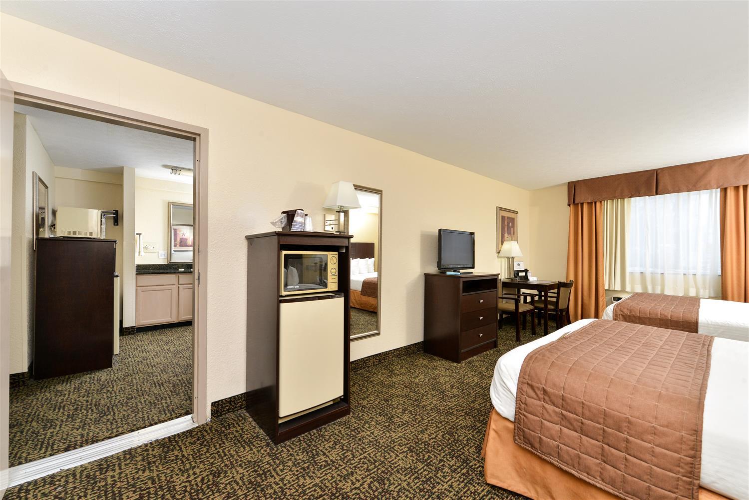 Best Western Елирия Екстериор снимка