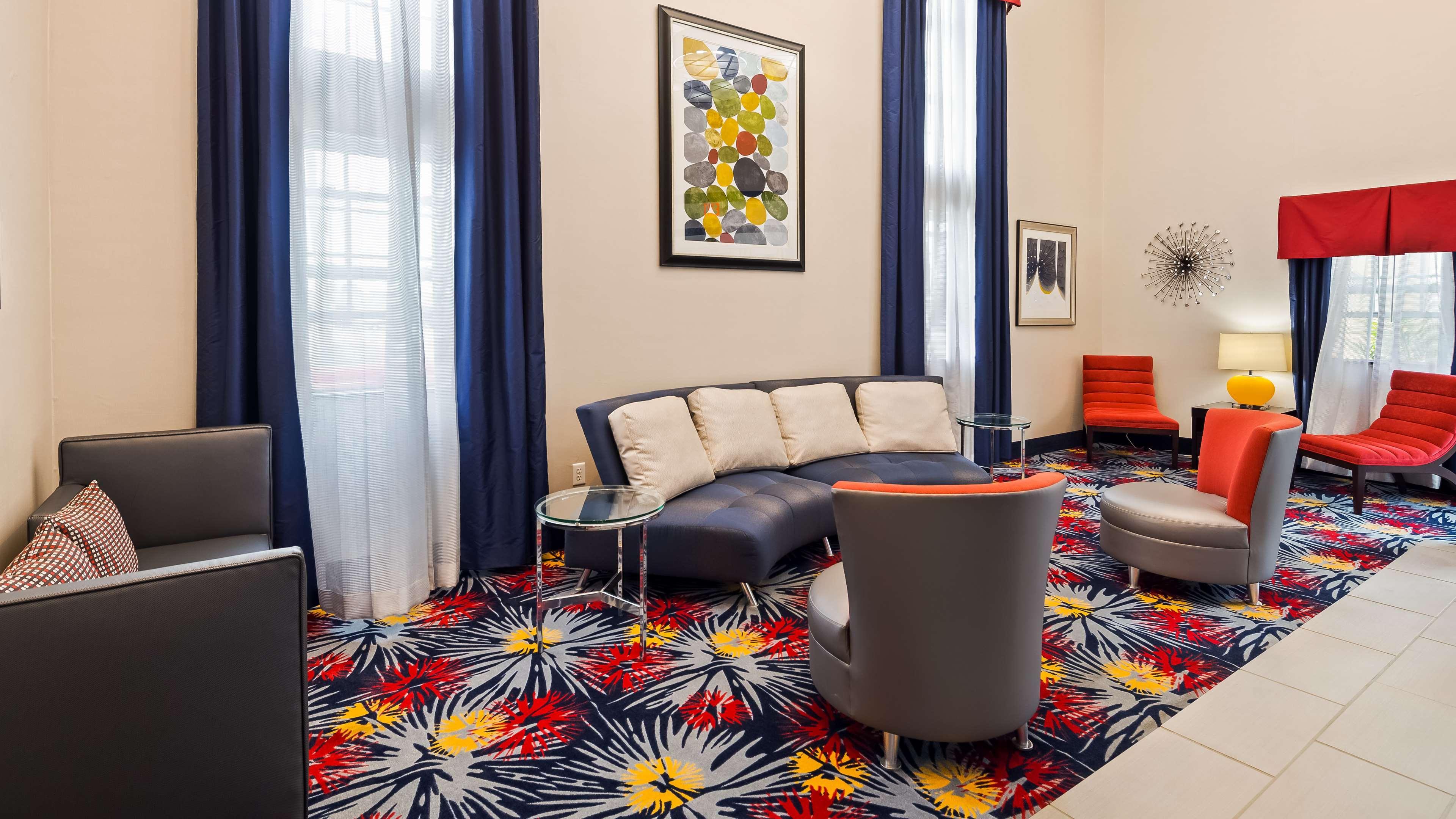 Best Western Елирия Екстериор снимка