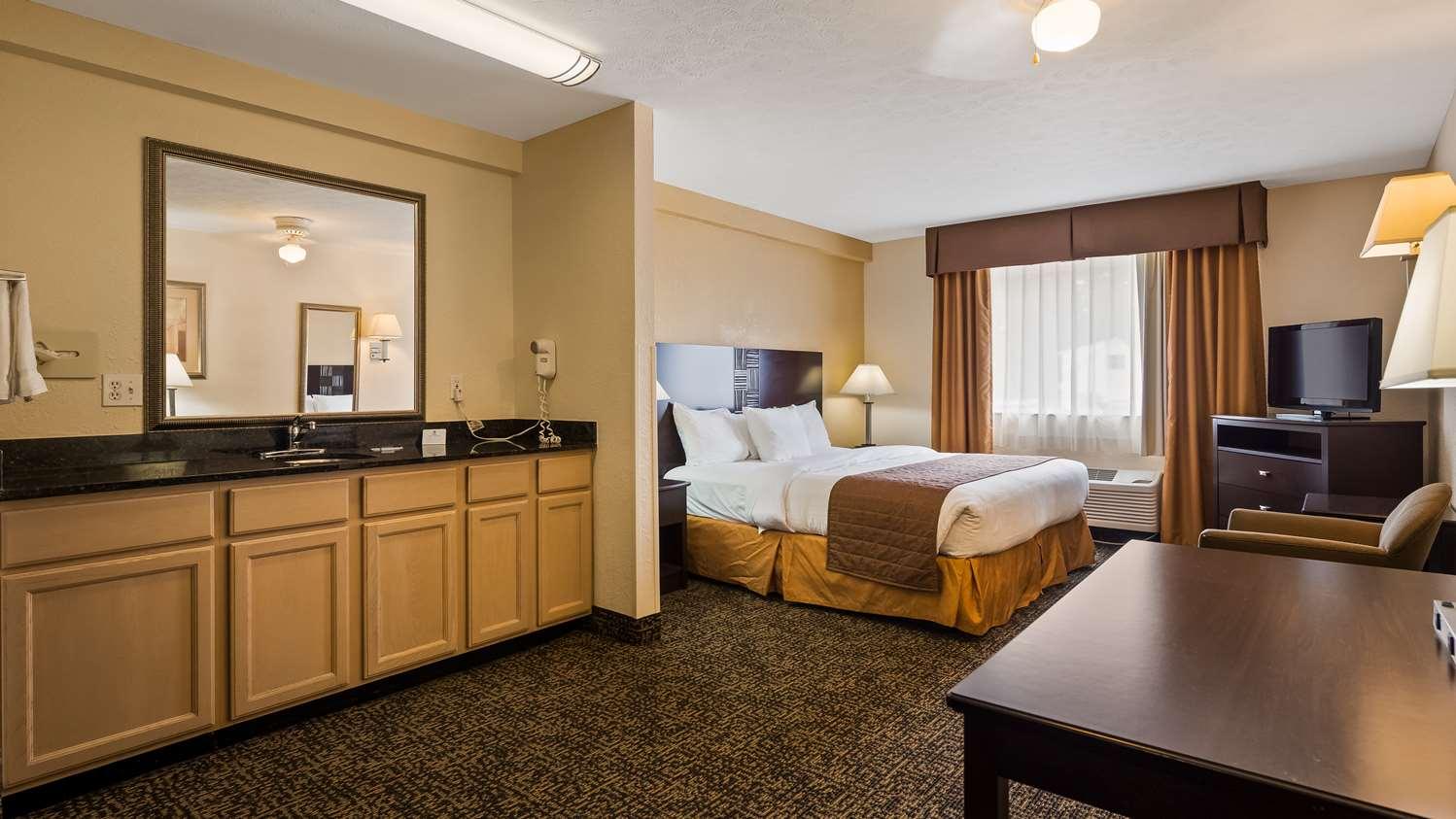Best Western Елирия Екстериор снимка