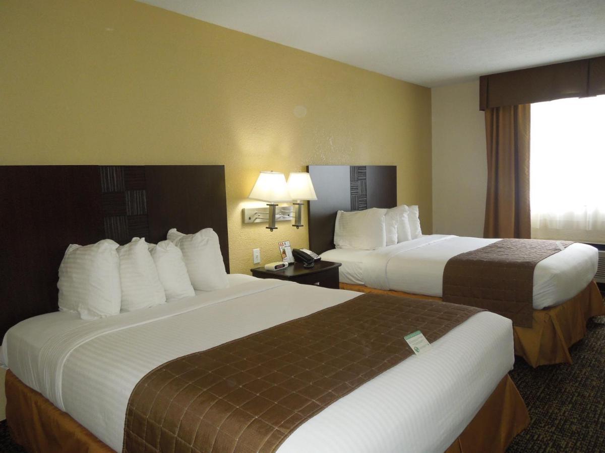 Best Western Елирия Екстериор снимка