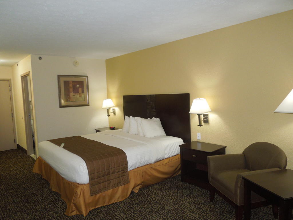 Best Western Елирия Екстериор снимка